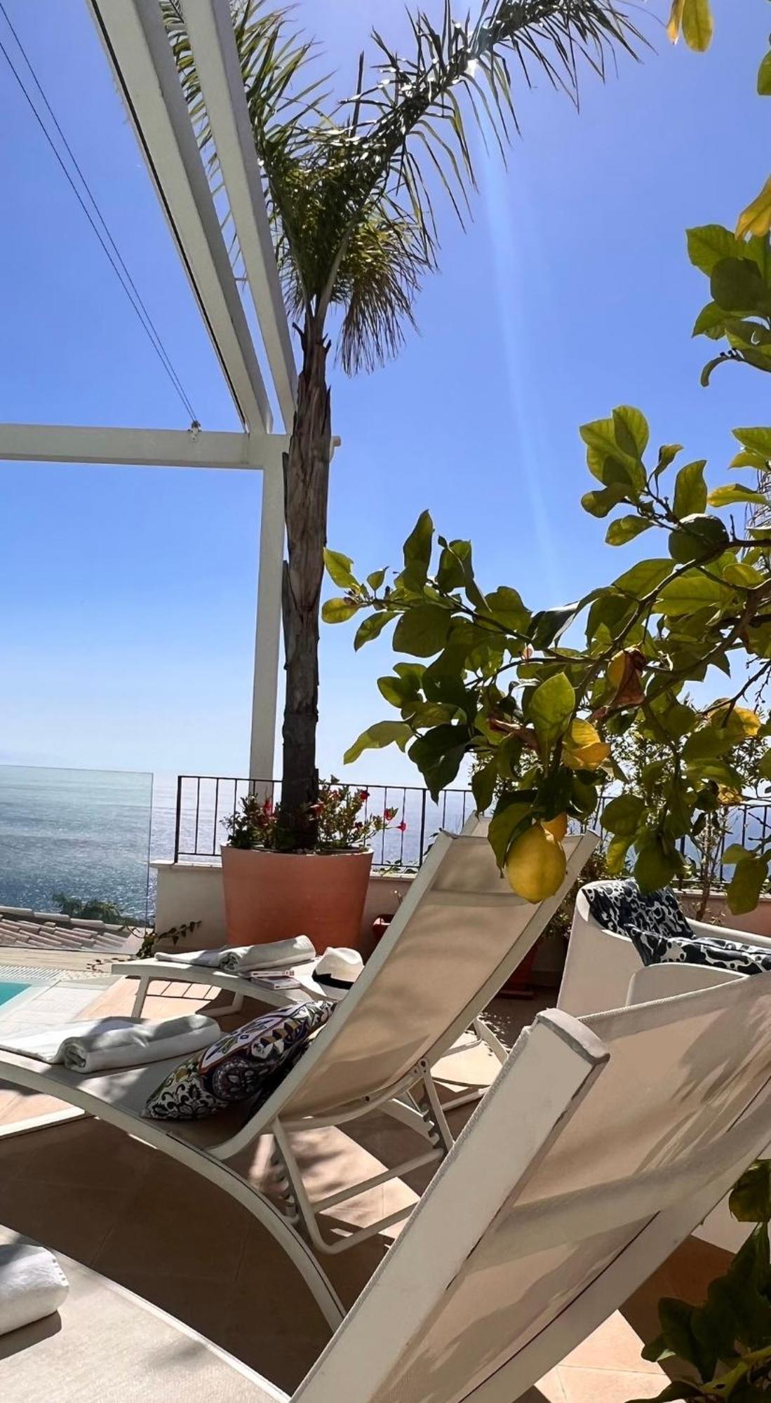 Mediterranea, Taormina, Private Pool & Sea View Villa *